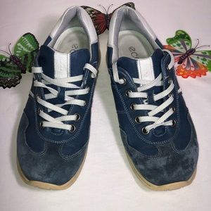 Ecco Blue Leather/Nubuck Sneakers EU 40, pre-owned, pet/smoke free home